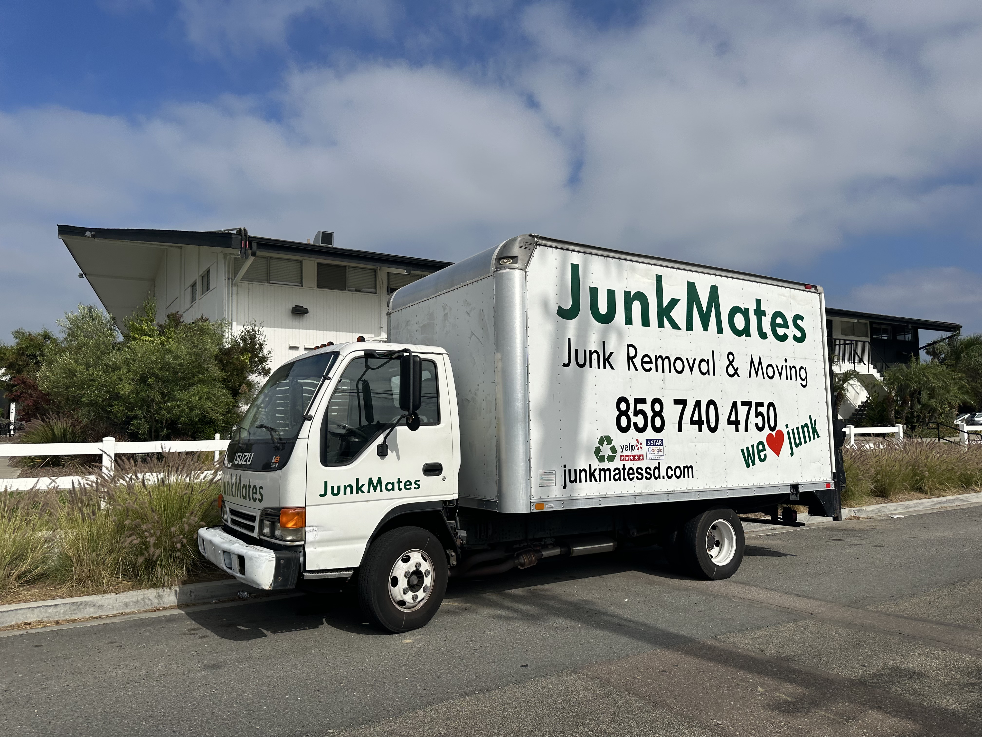 local movers in truck in san diego